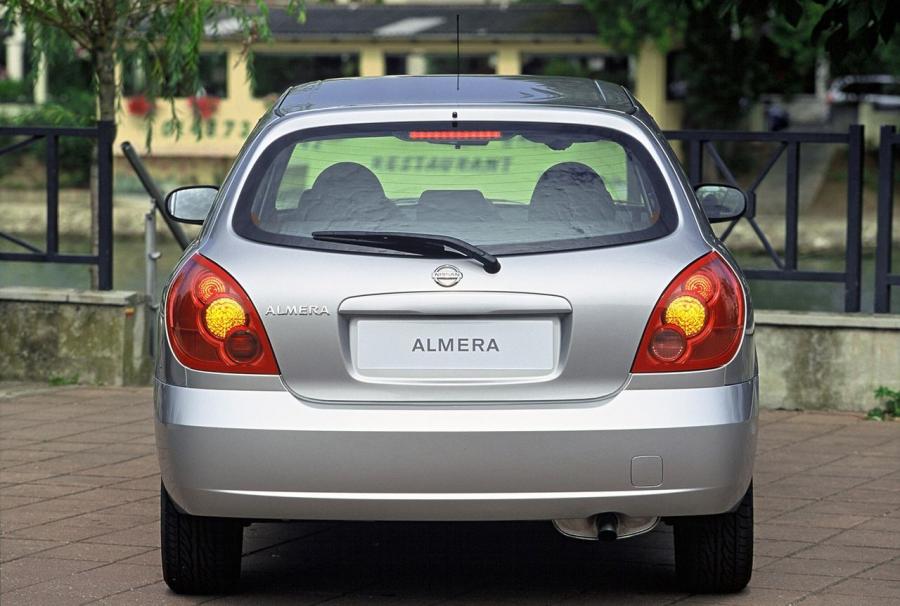  Nissan Almera 1995 года  (фото 3 из 6)